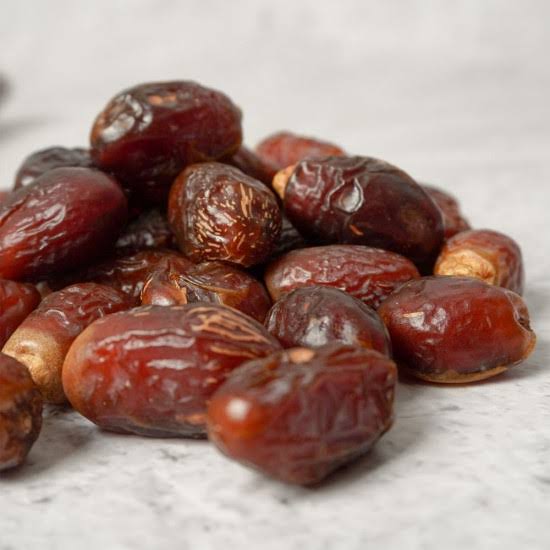 Dabbas Dates (Khejur) – 500g & 1kg
