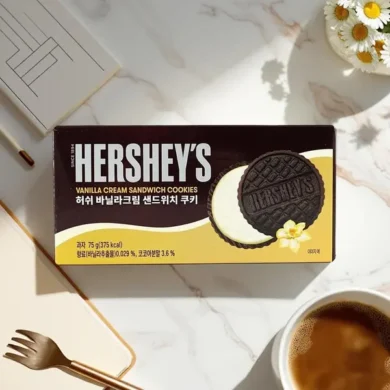 Hershey's Vanilla Cream Sandwich Cookies 75g